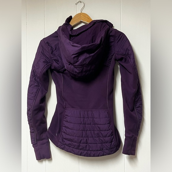 Lululemon First Mile Jacket - Picture 11 of 14